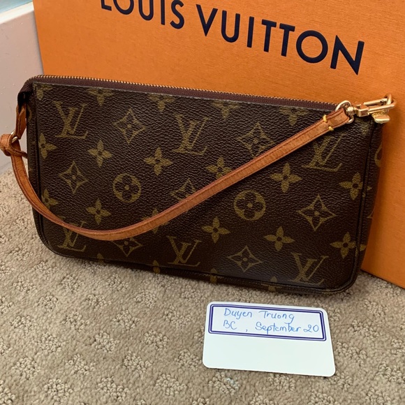 Louis Vuitton Handbags - Authentic Lv pochette